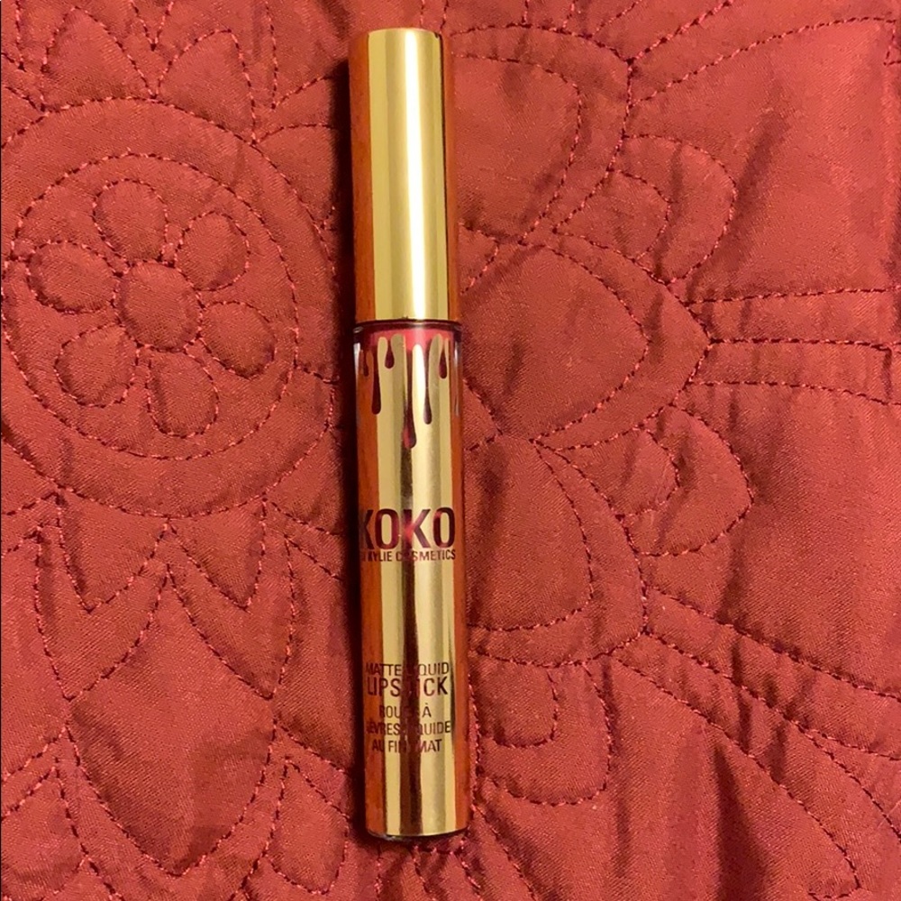 Kylie Cosmetics Koko Collection shade “Okurrr”